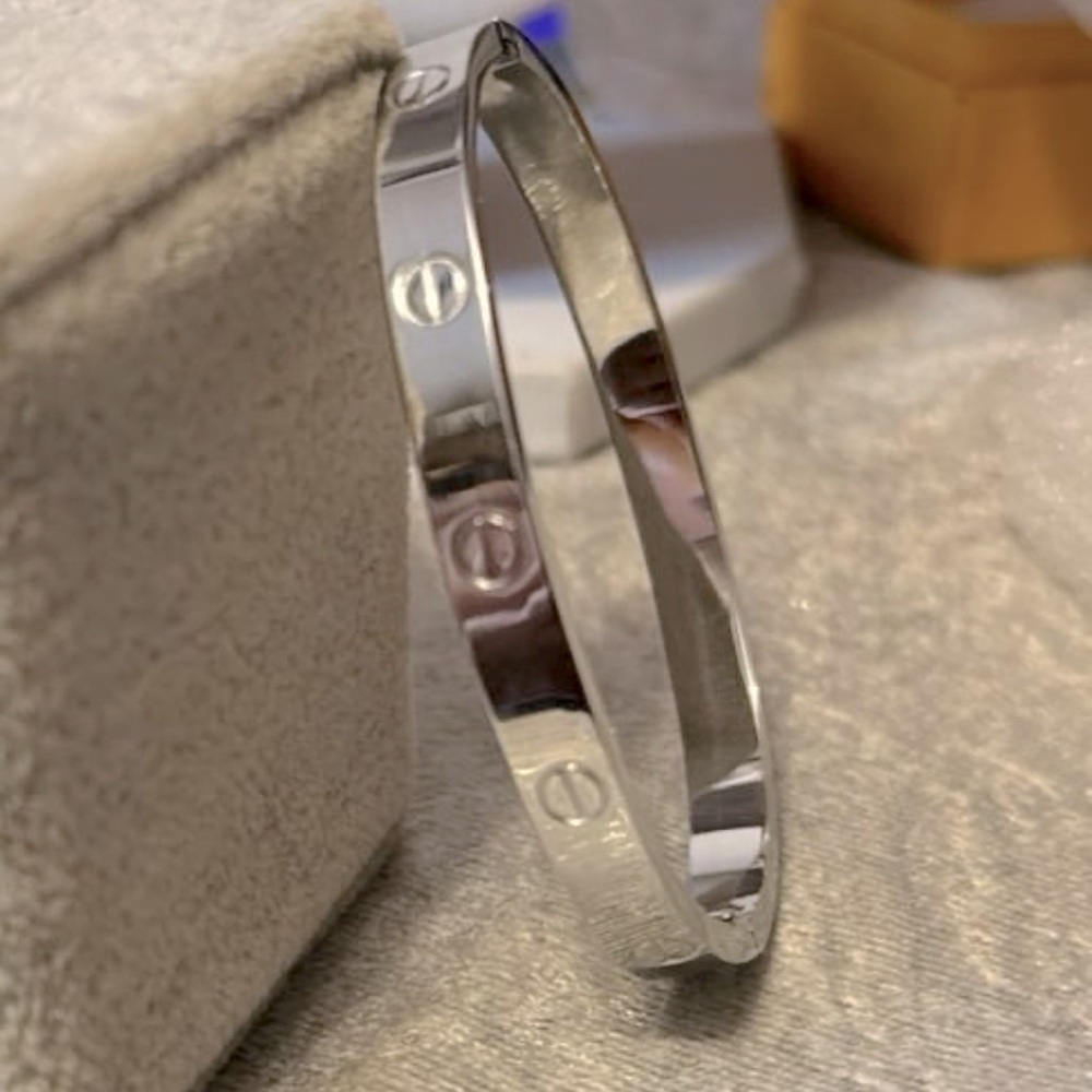 New stainless steel handle bracelet
